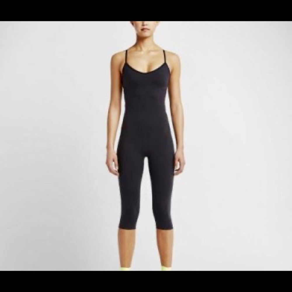 Nike Womens small Training-Zumba jumpsuit NWT